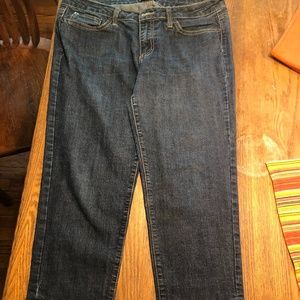 Forever 21 Dark Wash Straight Leg skinny Jeans